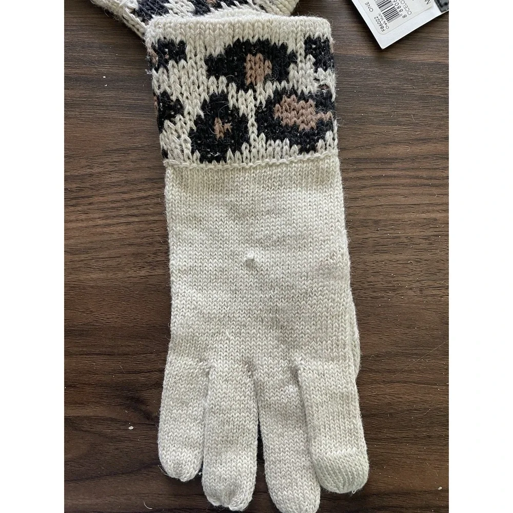Coach Ocelot Touch Glove Knit Angora Beige Tan One Size Cheetah Print READ